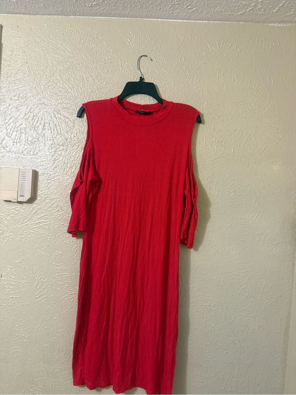 love J Red Ribbed Cold Shoulder Midi Dress - Bodycon - Size 1X